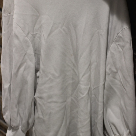 Fame on central Tops - White Long Sleeve Sweater Top Size 4x